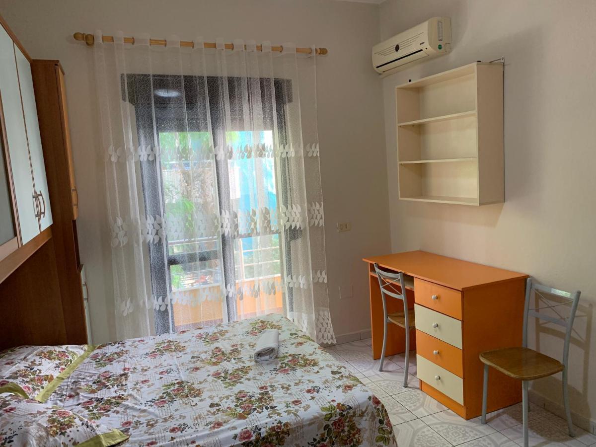 Seaside Apartments Durrës Buitenkant foto