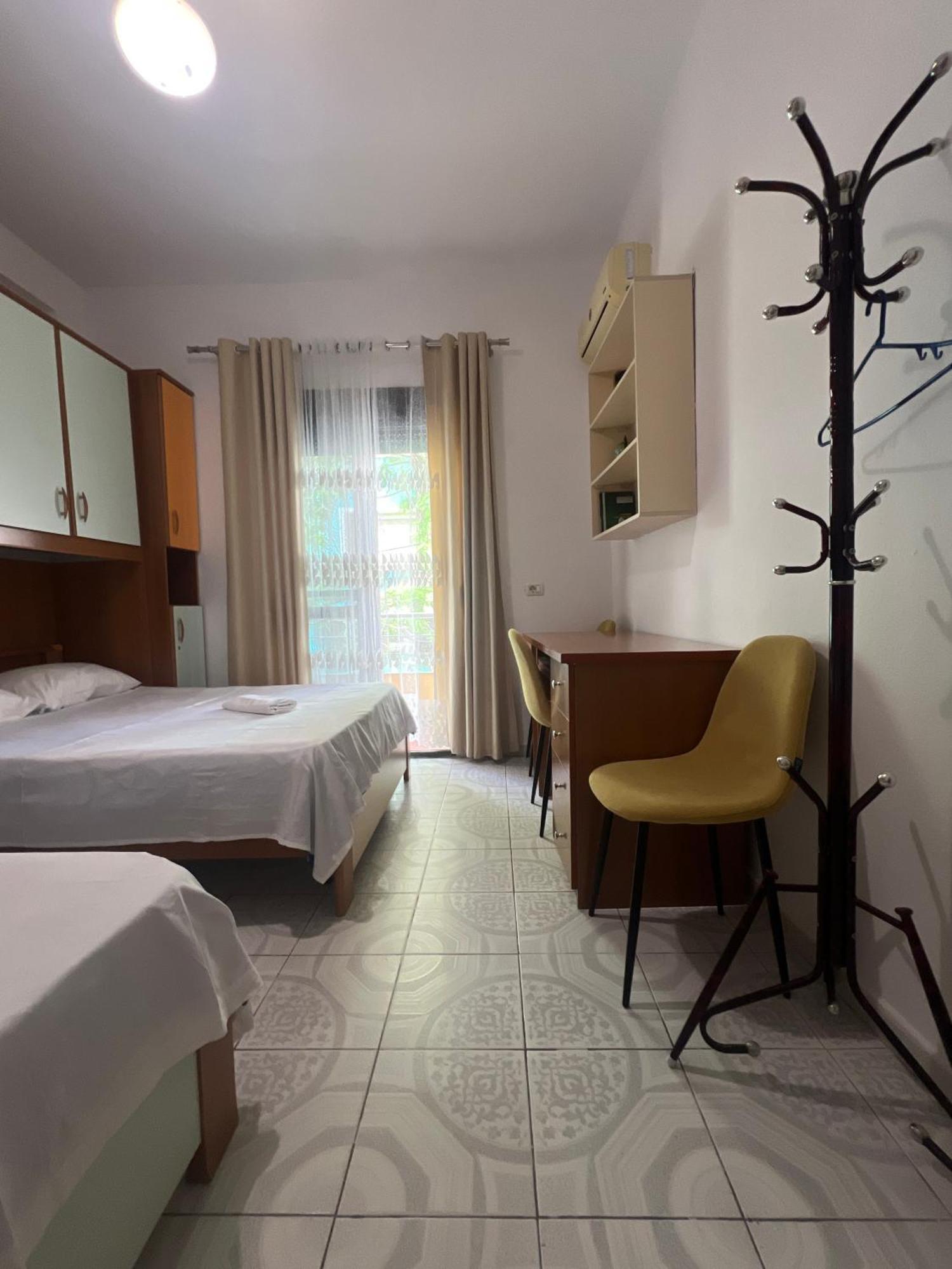 Seaside Apartments Durrës Buitenkant foto
