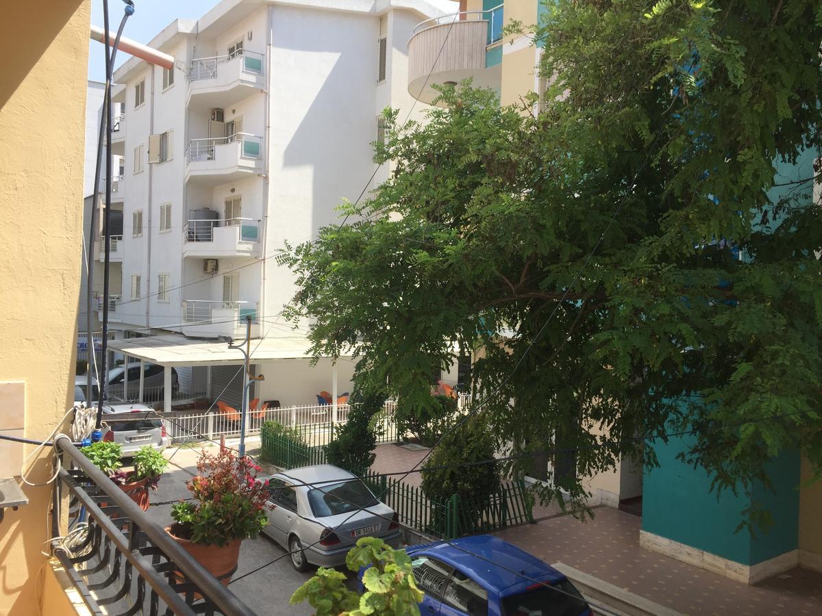 Seaside Apartments Durrës Buitenkant foto